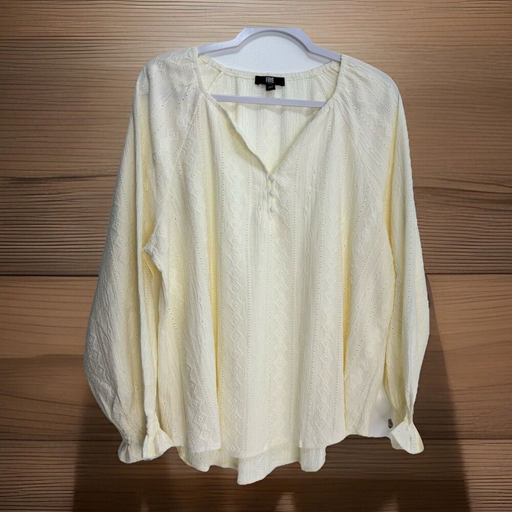 Frye Top Womens Sz L Ivory Eyelet Bell Sleeve Cottagecore Boho Blouse Neutral